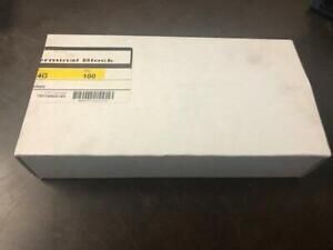 LOT OF 100 GE 451WN04G TERMINAL BLOCK FEED THRU 4MM