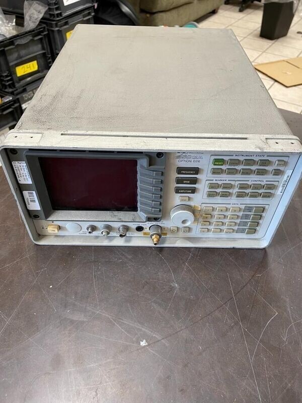 HP HEWLETT PACKARD 8593A OPTION 026 SPECTRUM ANALYZER 9 kHz - 26.5 GHz