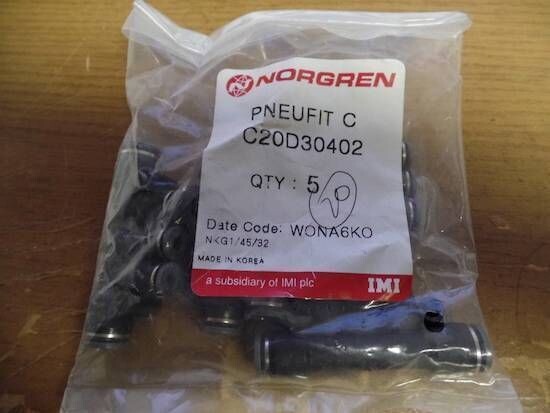 QTY 5 NORGREN C20D30402 1/4, 5/32 PNEUFIT FITTINGS NEW