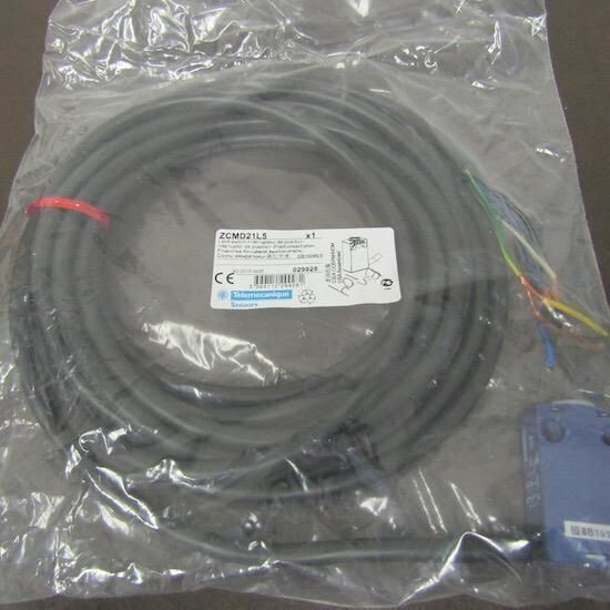Telemecanique Sensors ZCMD21L5 Limit Switch
