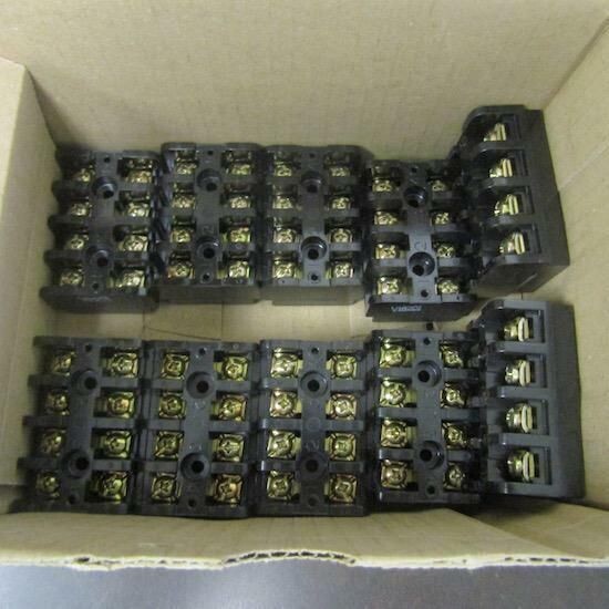 Box of 10 New GE CR151B46 T 30A 600V Max Connector, terminal block. 4 x 2