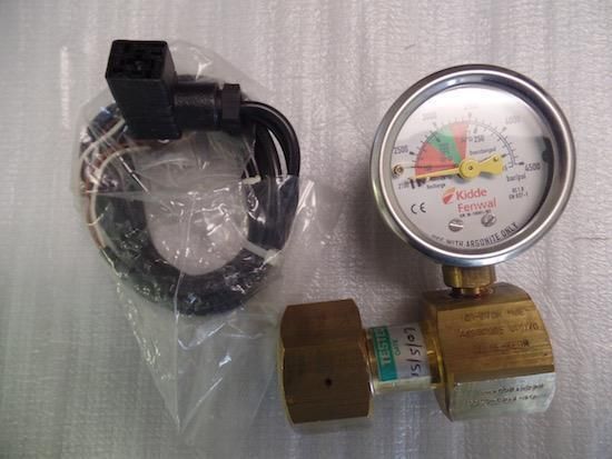 KIDDE FENWAL EN837-1 4500 PSI 1" CONTACT PRESSURE GAUGE