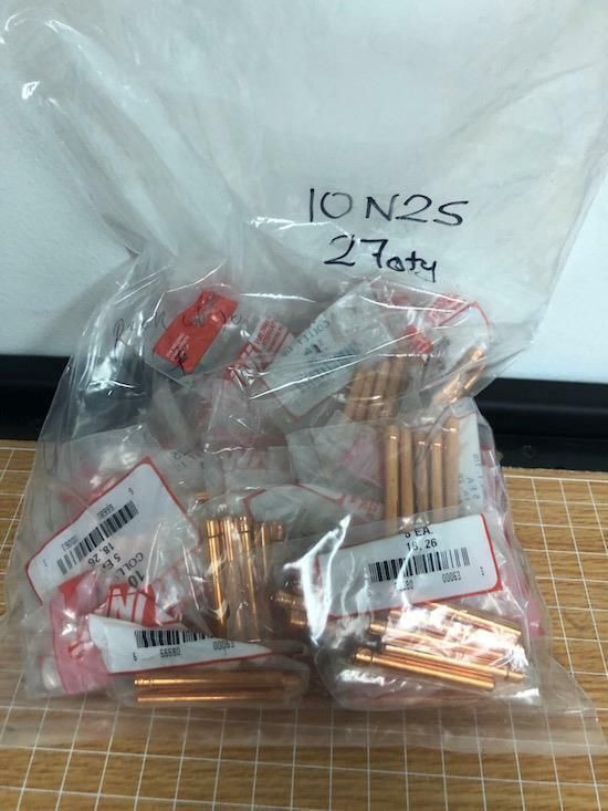 LOT OF 27 PACKS (EACH PACK QTY 5) WNI 10N25 COLLETS 1/8" FOR 18 & 26 TORCH