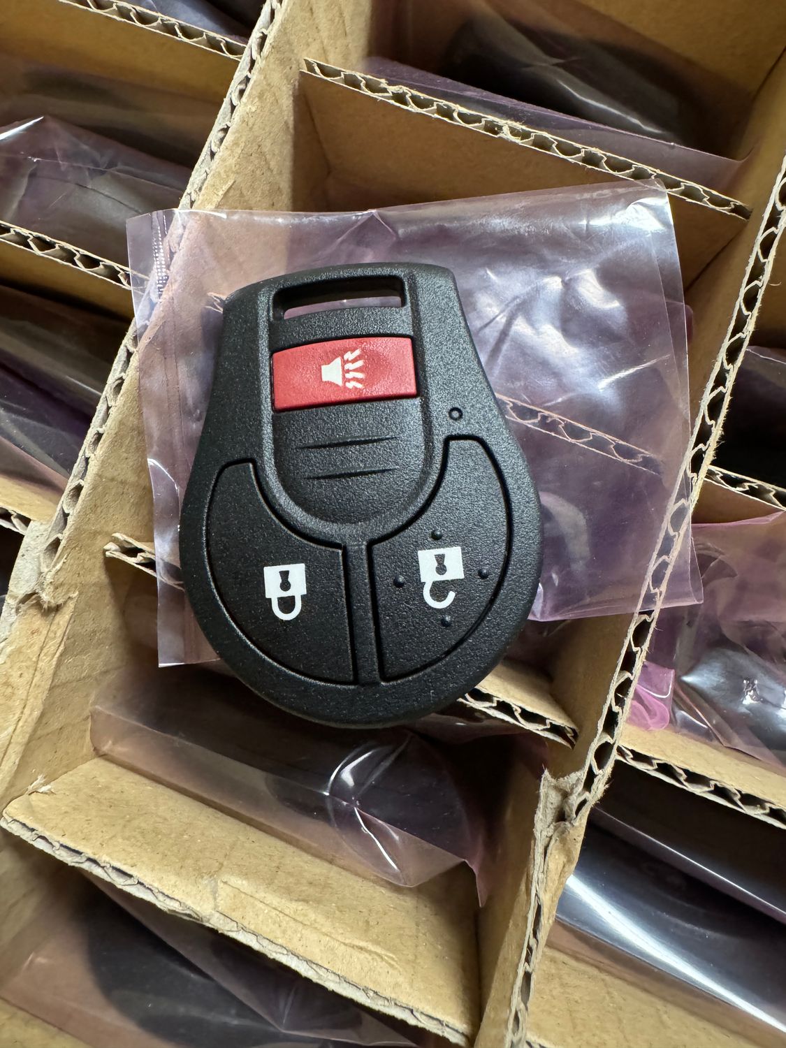 NISSAN 282681HJ1A REMOTE CONTROL KEY FOB