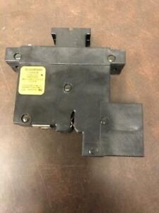 BUSSMANN 15800-R FUSE HOLDER DISCONNECT SWITCH