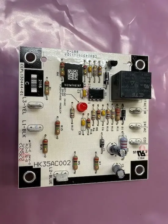 CARRIER HK35AC002 RELAY PHASE MONITOR CONTROL BOARD