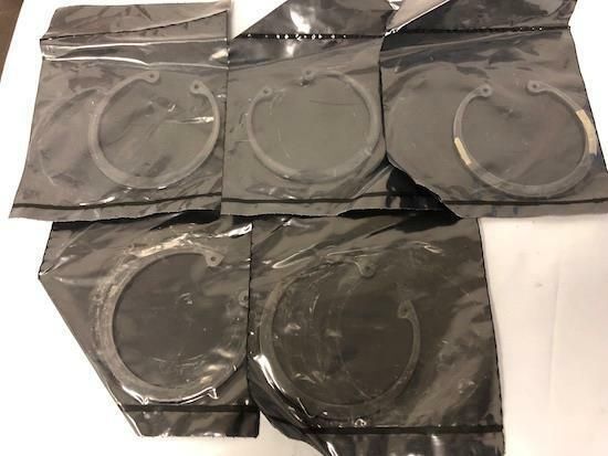 LOT OF 5 CAT F320206200 RETAINING RING