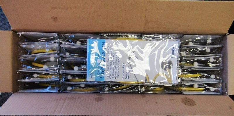 Box of 25 Medline MDS926108 Single Head Stethoscope Yellow, New