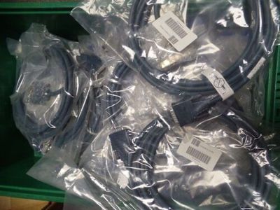 LOT OF 7 CISCO 72-0792-01 CAB-V35MT 10 FT MALE DTE LFH60 CABLE LOT OF 7 CISCO 72-0792-01 CAB-V35MT 10 FT MALE DTE LFH60 CABLE