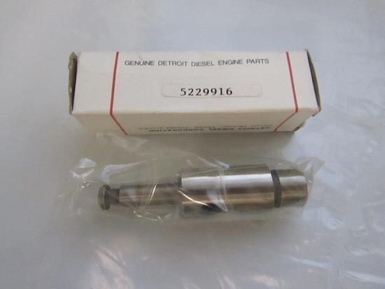 GENUINE DETROIT DIESEL 5229916 PLUNGER & BUSHING 7G65