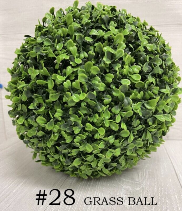 Small Eucalyptus Boxwood Ball - 11”