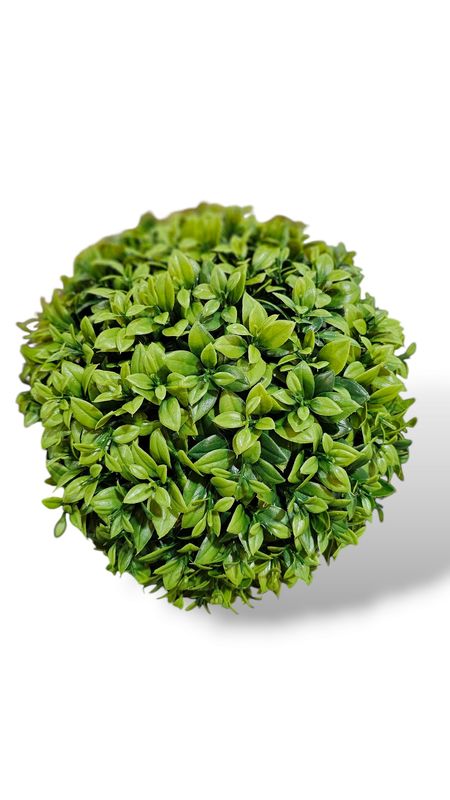 Small Grass Boxwood Ball - 11”