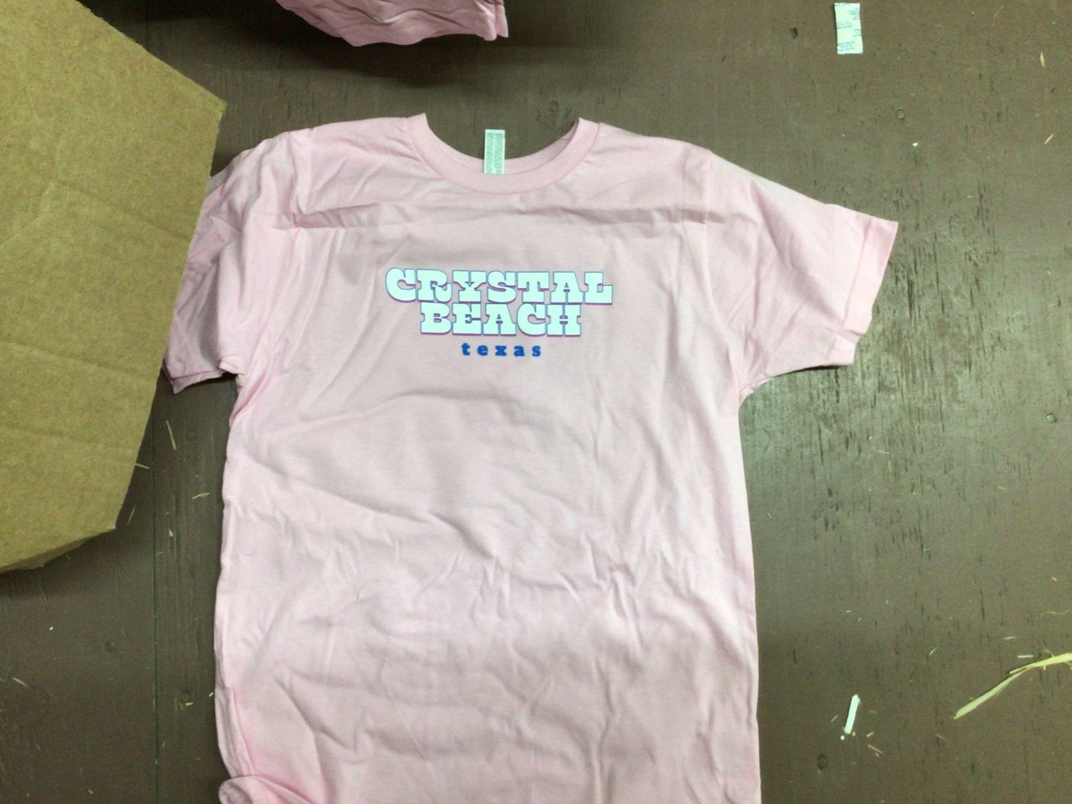 Youth Crystal Beach Tee Block Wavy Letter, Color: Pink, Size: Youth S