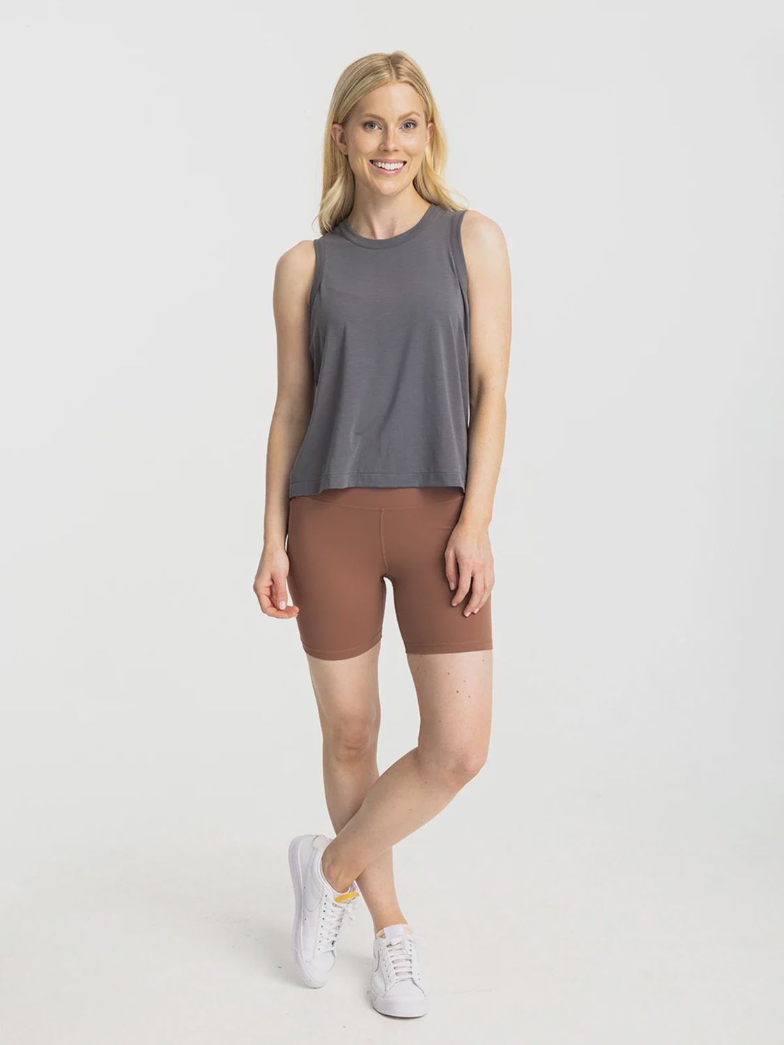 FREE FLY WOMAN’S ELEVATE LIGHTWEIGHT TANK