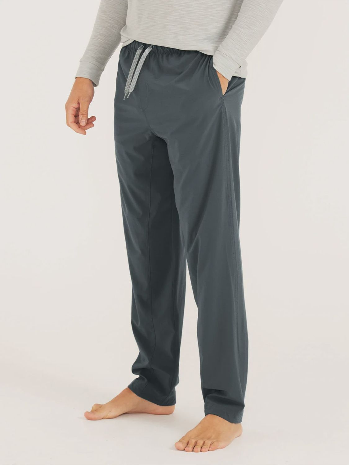 FREE FLY MEN&#39;S BREEZE PANT, Color: STORM CLOUD, Size: S