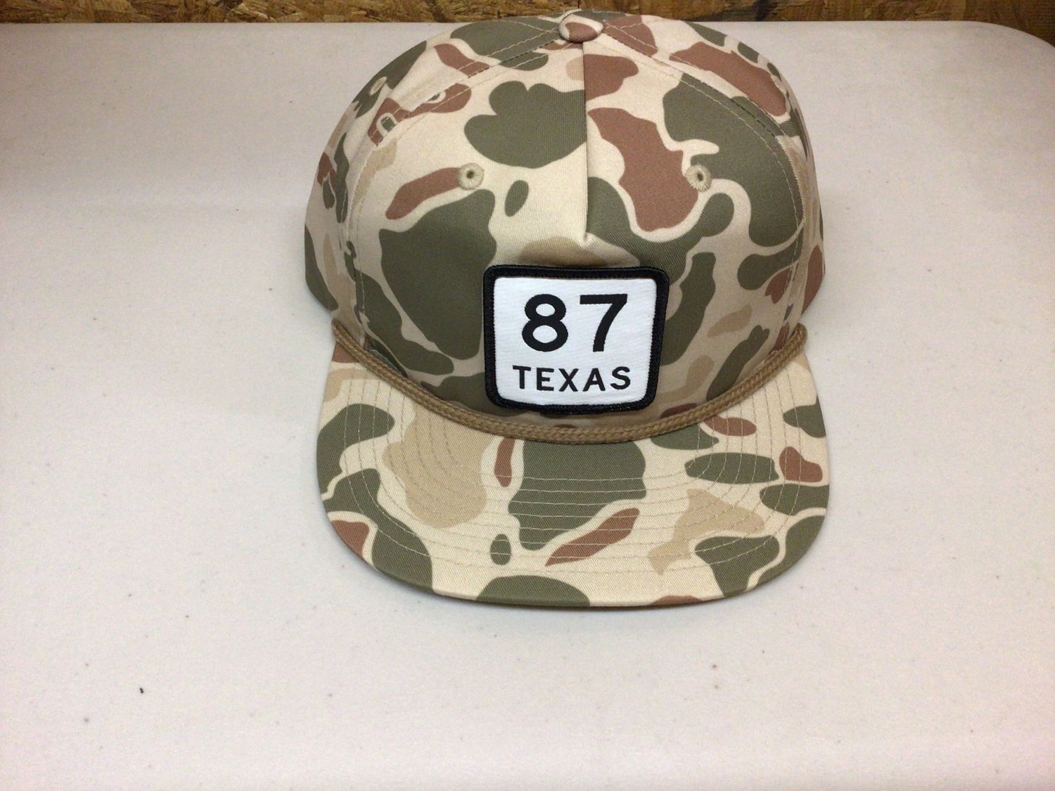 RICHARDSON HIGHWAY 87 HARVEST CAMO W/ LIGHT BROWN ROPE