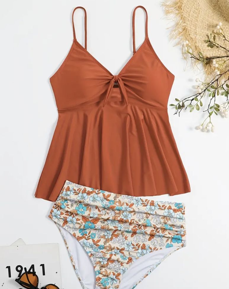 Resort Styles Women’s Floral Print Ruched Tankini Swimsuit – Two-Piece with Spaghetti Straps