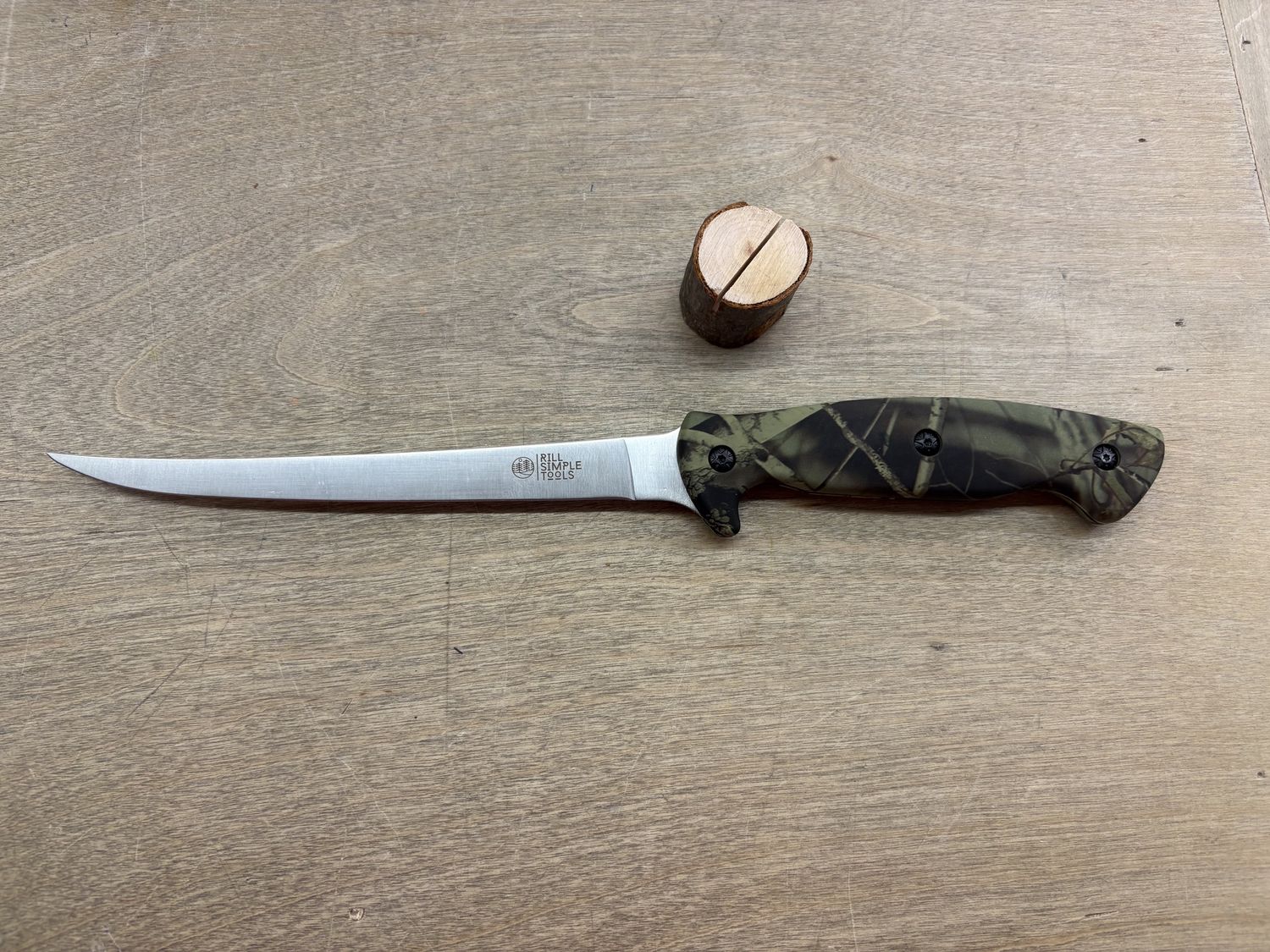 RILL WATAERMAN CAMO FIXED FILET KNIFE 13&quot;