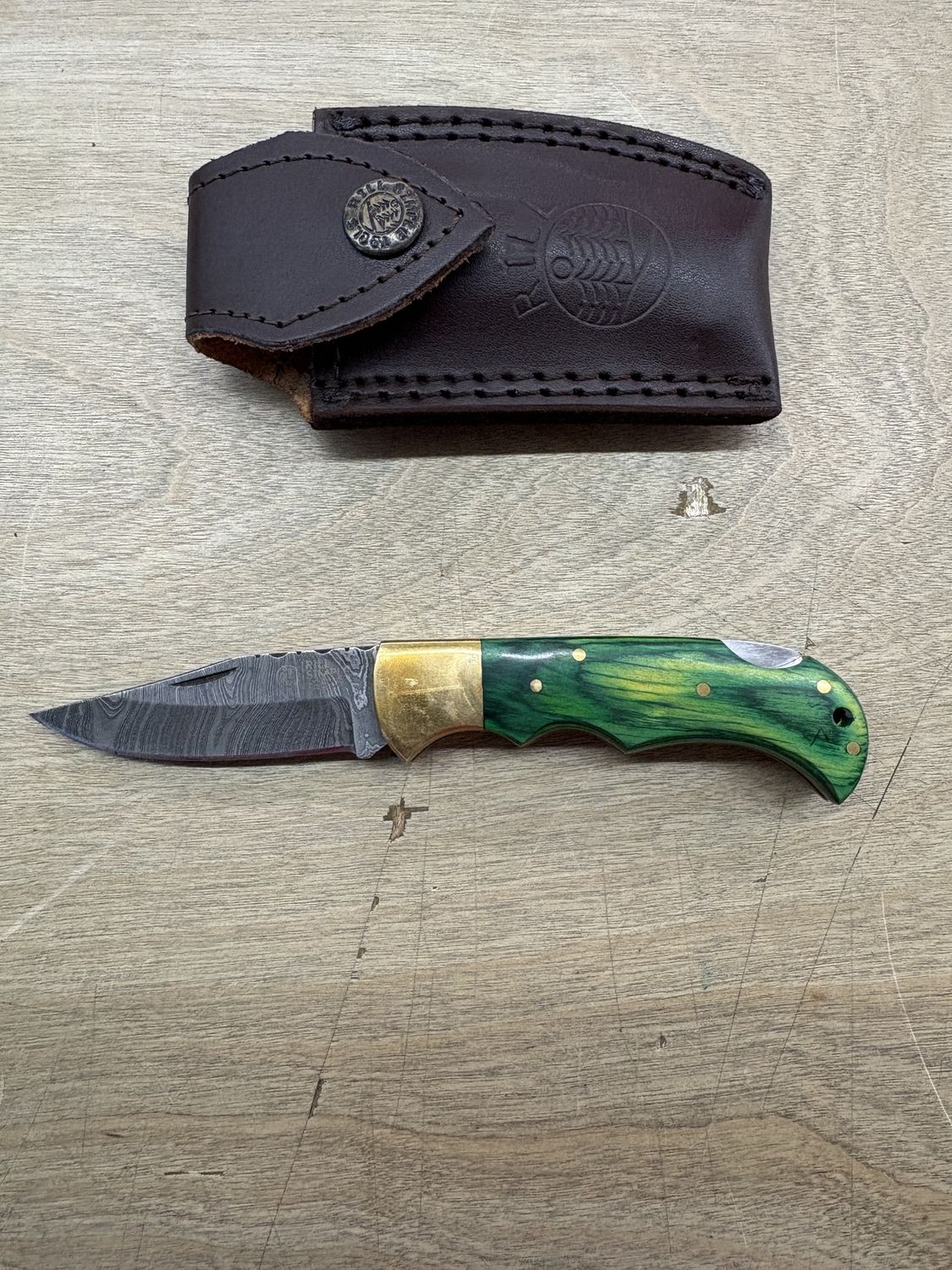 RILL IRISH WHISKEY GREEN DAMASCUS FOLDER