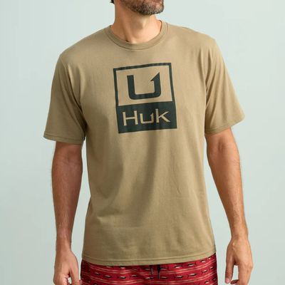 HUK STACKED LOGO TEE
