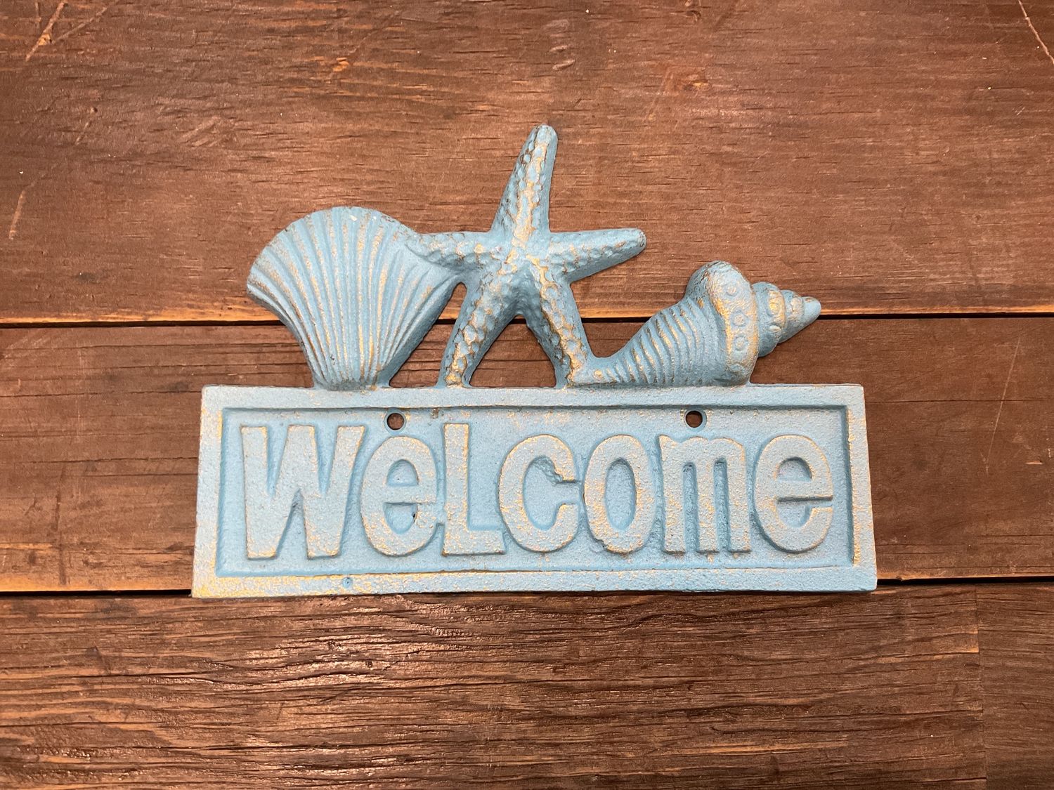 Metal welcome sign
