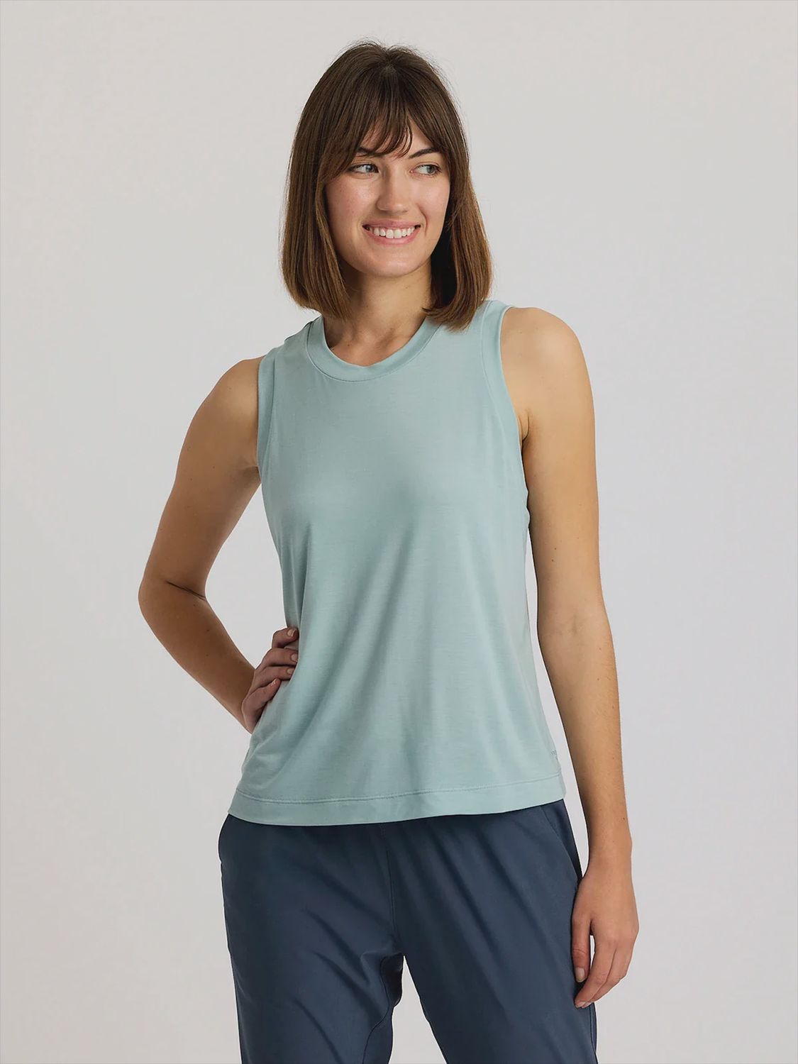 FREE FLY WOMAN’S ELEVATE LIGHTWEIGHT TANK, Color: OCEAN MIST, Size: XS
