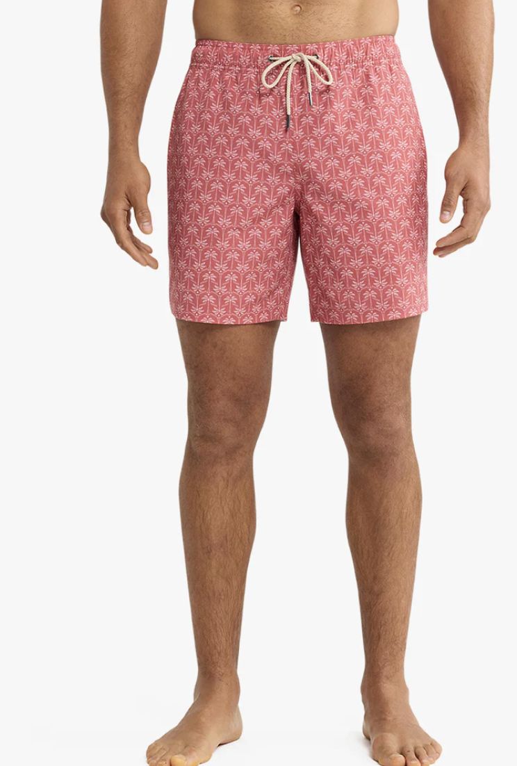 FAIR HARBOR BAYBERRY TRUNK RED PLAMS