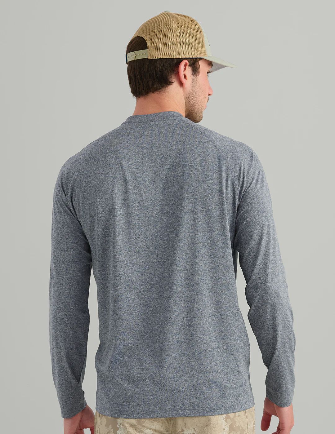 HUK AIRWEIGHT LS CREW-STORM BLUE HEATHER