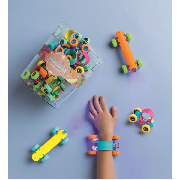 MUDPIE SKATEBOARD SLAP BANDS
