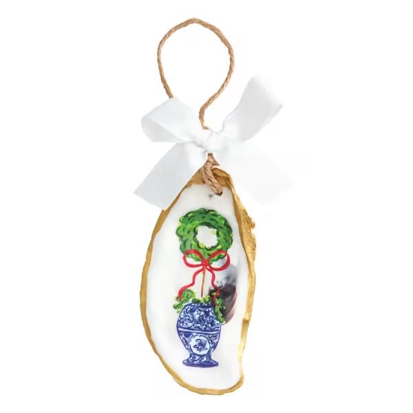 MUD PIE WREATH PAINTED OYSTER ORNAMENT