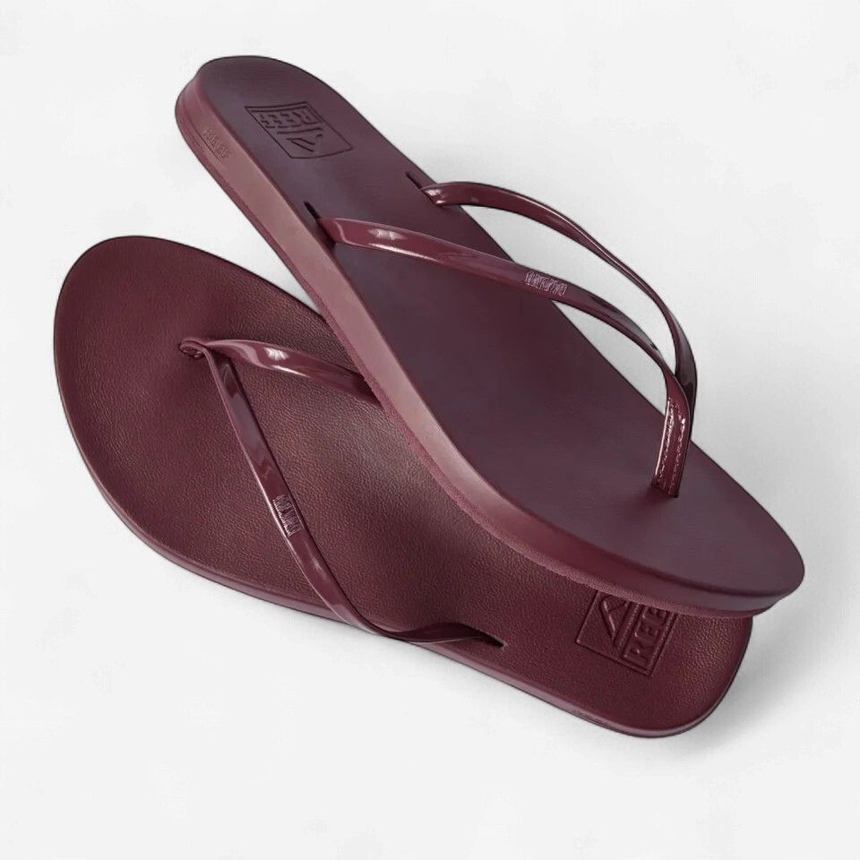 REEF CUSHION SLIM-CABERNET CRUSH
