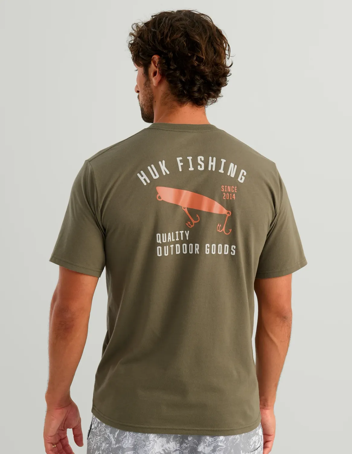 HUK HOOKED SS TEE-MOSS