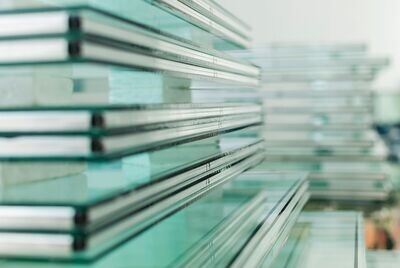 Menuiseries en aluminium, PVC, bois