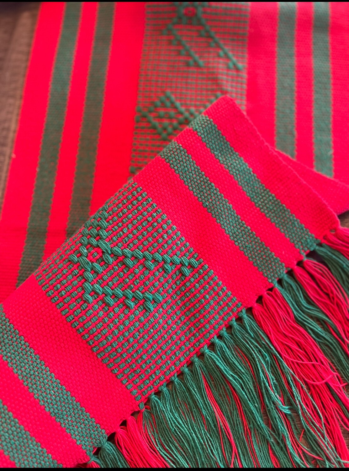 Camino Navideño rojo y verde Oaxaca