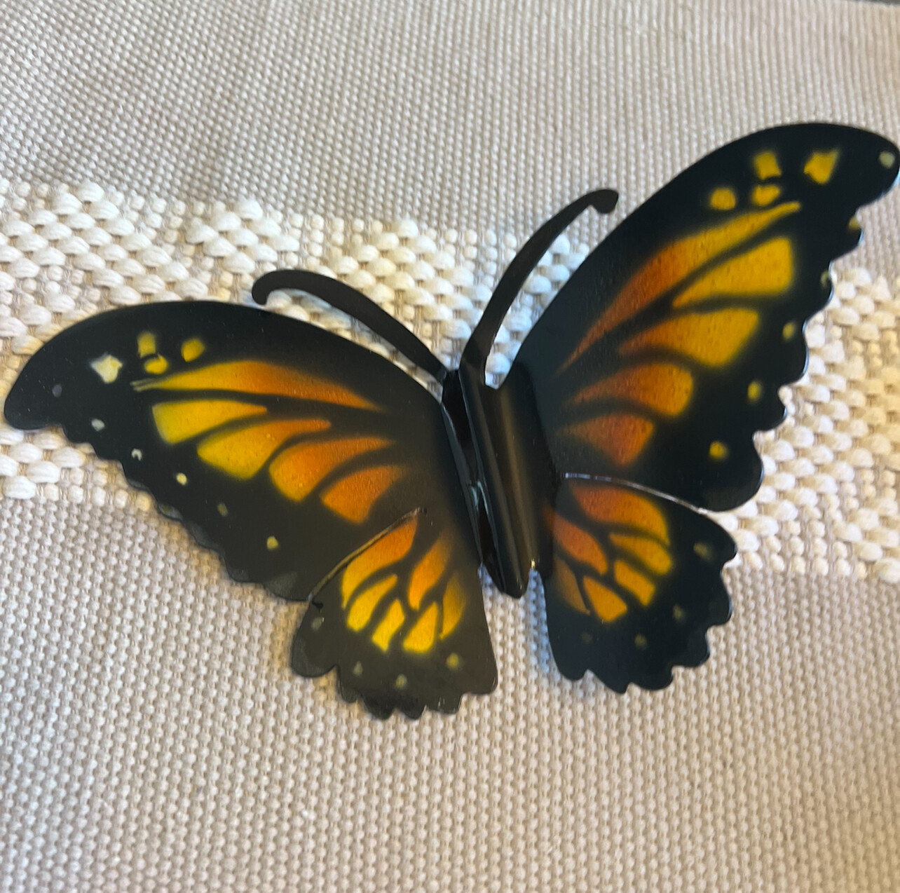 Juego 3 mariposas monarcas