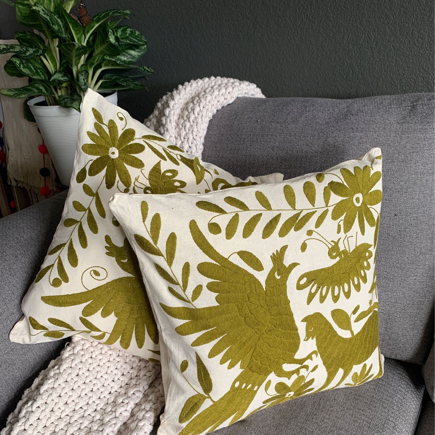Set de cojines Tenango, (2)Otomi color olivo 