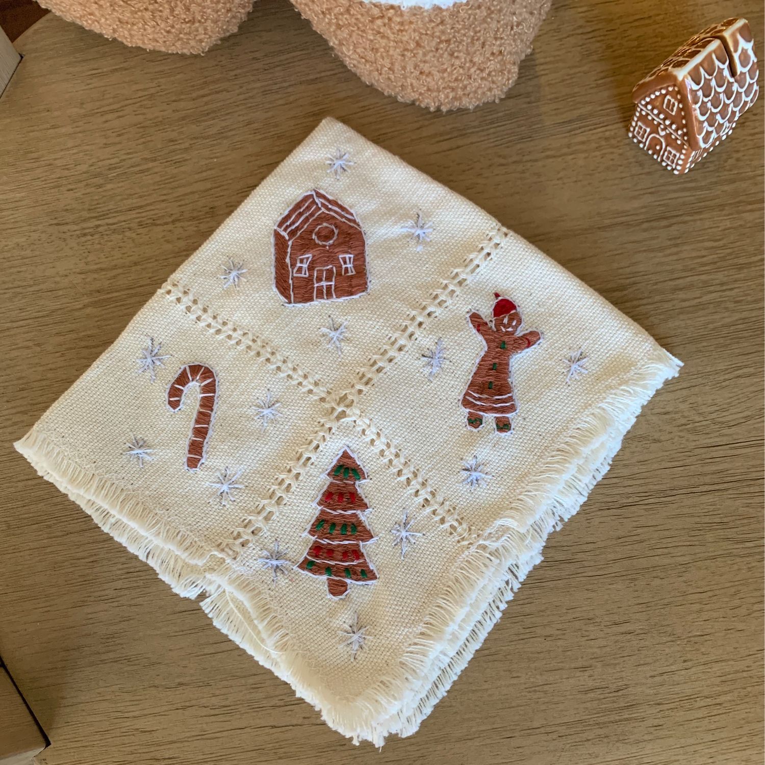 Servilleta de historia chica ginger bread (DISEÑO PUEDE VARIAR )