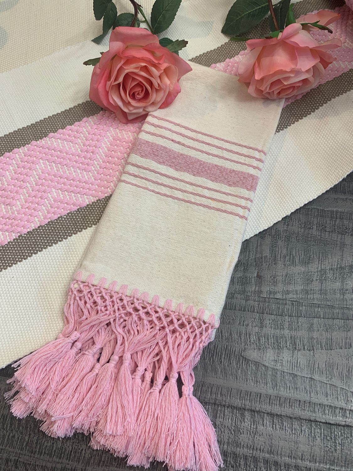 Servilleta Color Crudo con rosa 