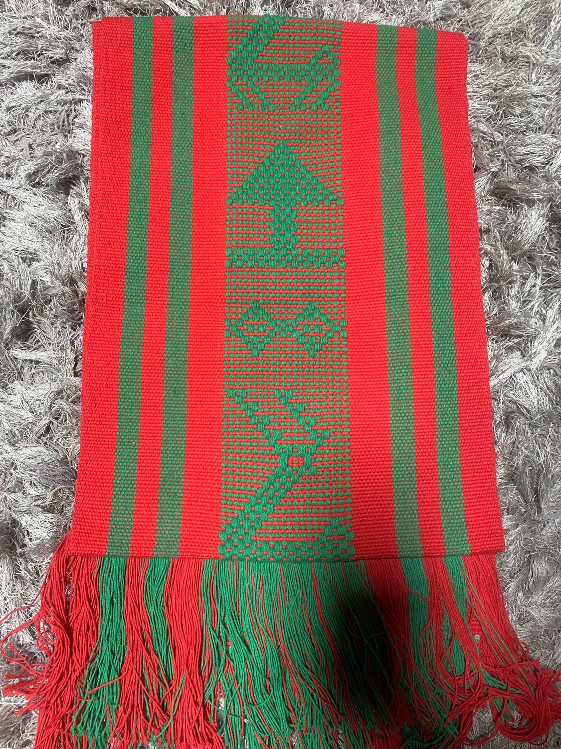 Camino de Mesa Navideño