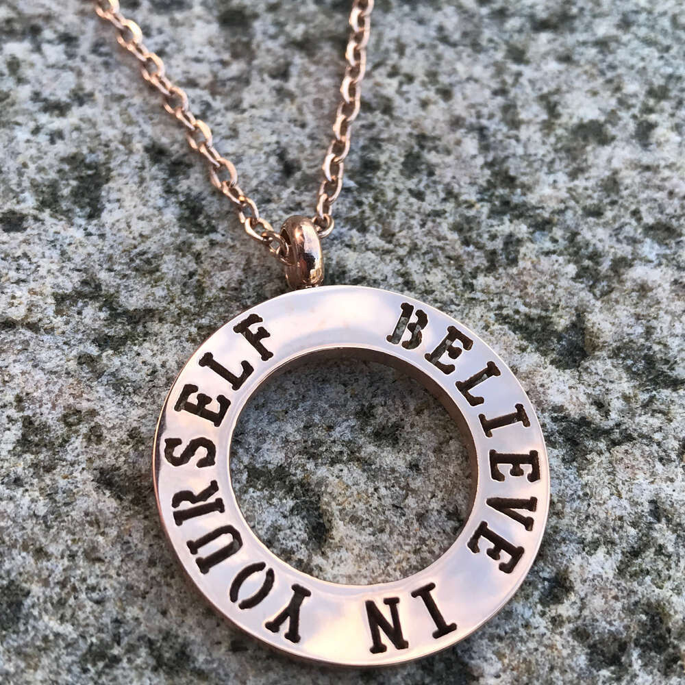 BELIEVE IN YOURSELF Rose gold necklace