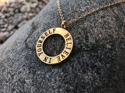 BELIEVE IN YOURSELF Gold necklace