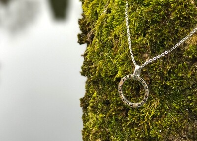 REMEMBER WHO YOU ARE Steel necklace