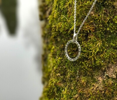 TRUE LOVE NEVER FADES Steel necklace