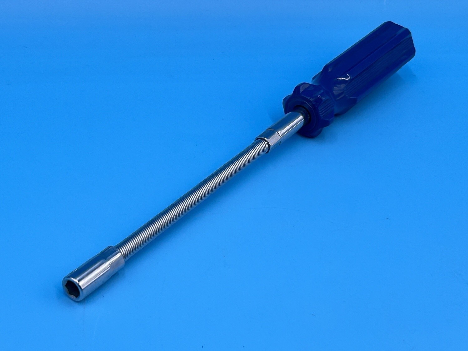 WORM DRIVE SCREWDRIVER