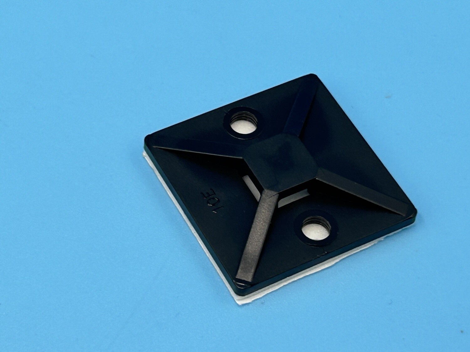 CABLE TIE BASE BLACK