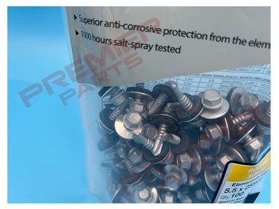 TechFast Hex Head Roofing Screw Self-Drill Light Section 5.5 x 25mm Pack 100