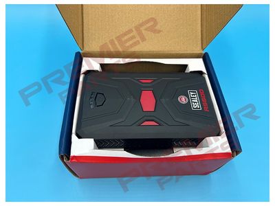 RoadStart® 600A 12V Lithium-ion Jump Starter Power Pack