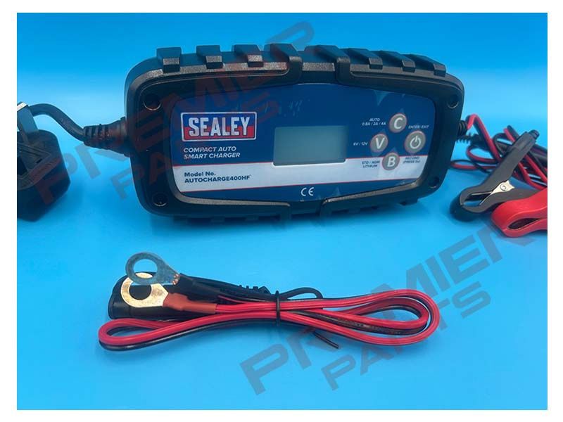 6/12V Compact Auto Smart Charger &amp; Maintainer 4A
