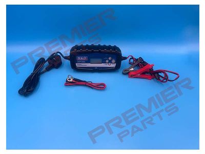 6/12V Compact Auto Smart Charger & Maintainer 4A