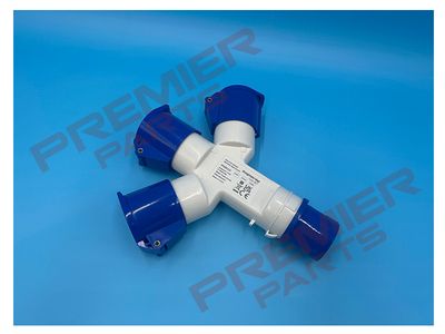 Superlec 16AY/240V 16A 2P+E (3 Pin) 240v IP44 Y Splitter 1 in 3 out